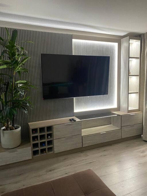 Departamento Y Moderno Apartamento Concepción